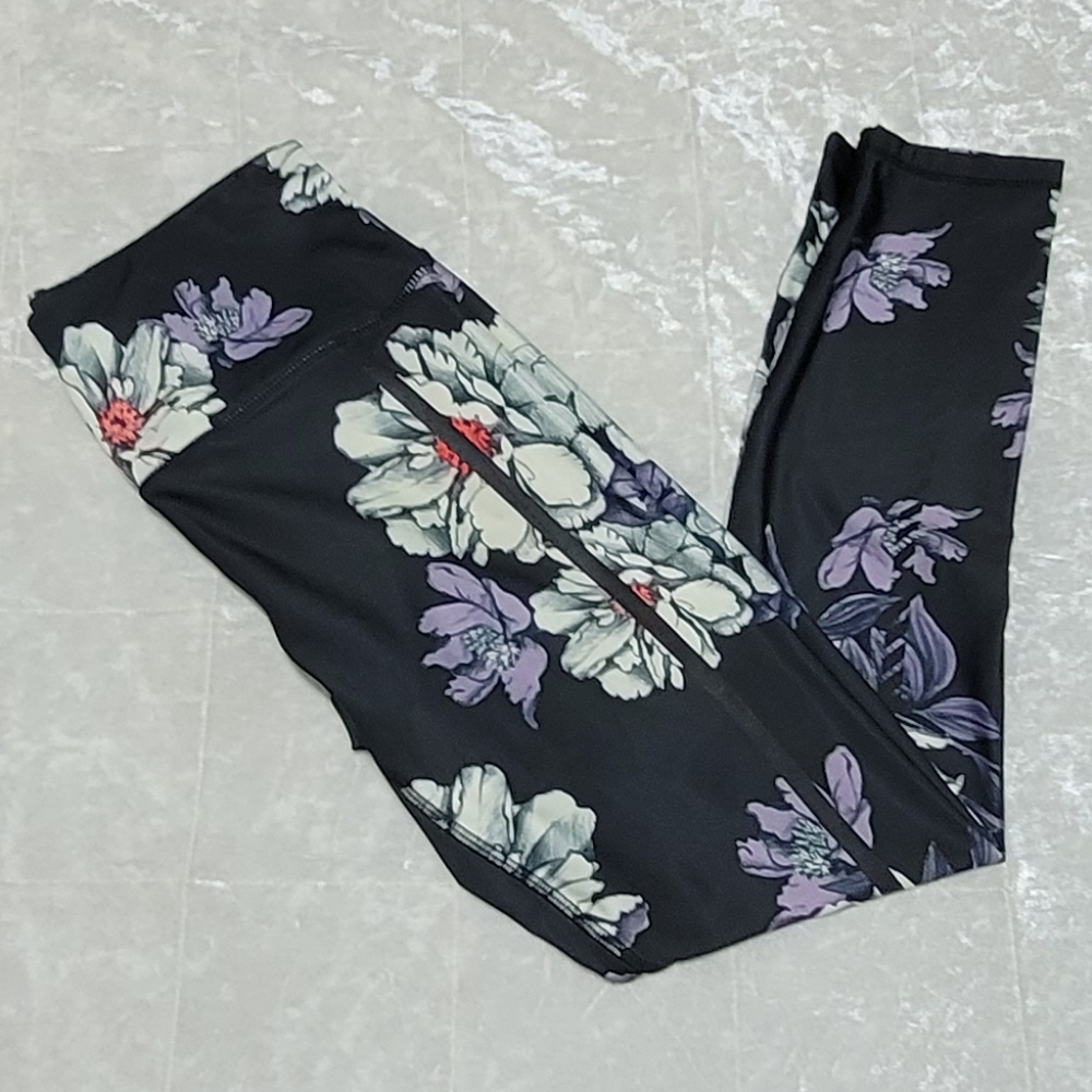 NWOT RBX Black Floral Hi Waisted Leggings